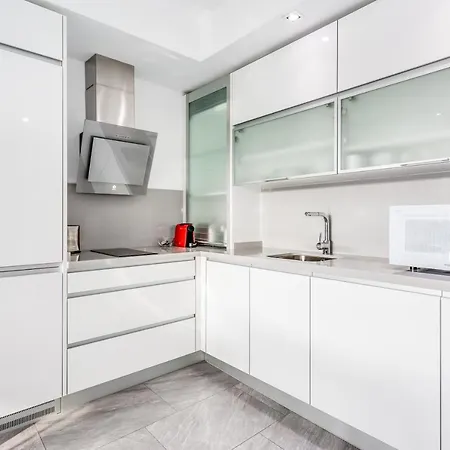 아파트 By Riva - Fantastic 1bed In Medina Garden Of Puerto Banus *